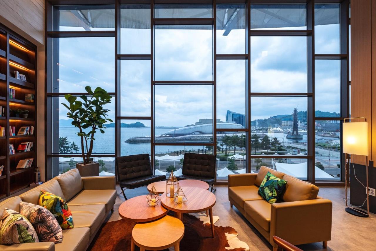 Darakhyu Yeosu Capsule Hotel By Walkerhill Ngoại thất bức ảnh
